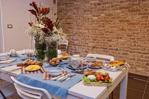 Civico 64 Bed & Breakfast In Mansarda ปาลมี ภายนอก รูปภาพ