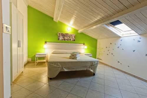 Civico 64 Bed & Breakfast In Mansarda ปาลมี ภายนอก รูปภาพ